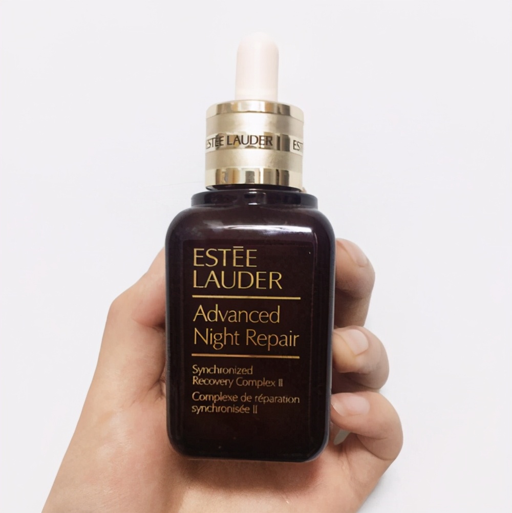 25岁以上适合什么样的精华液,30岁以上适合干性肌肤的精华液