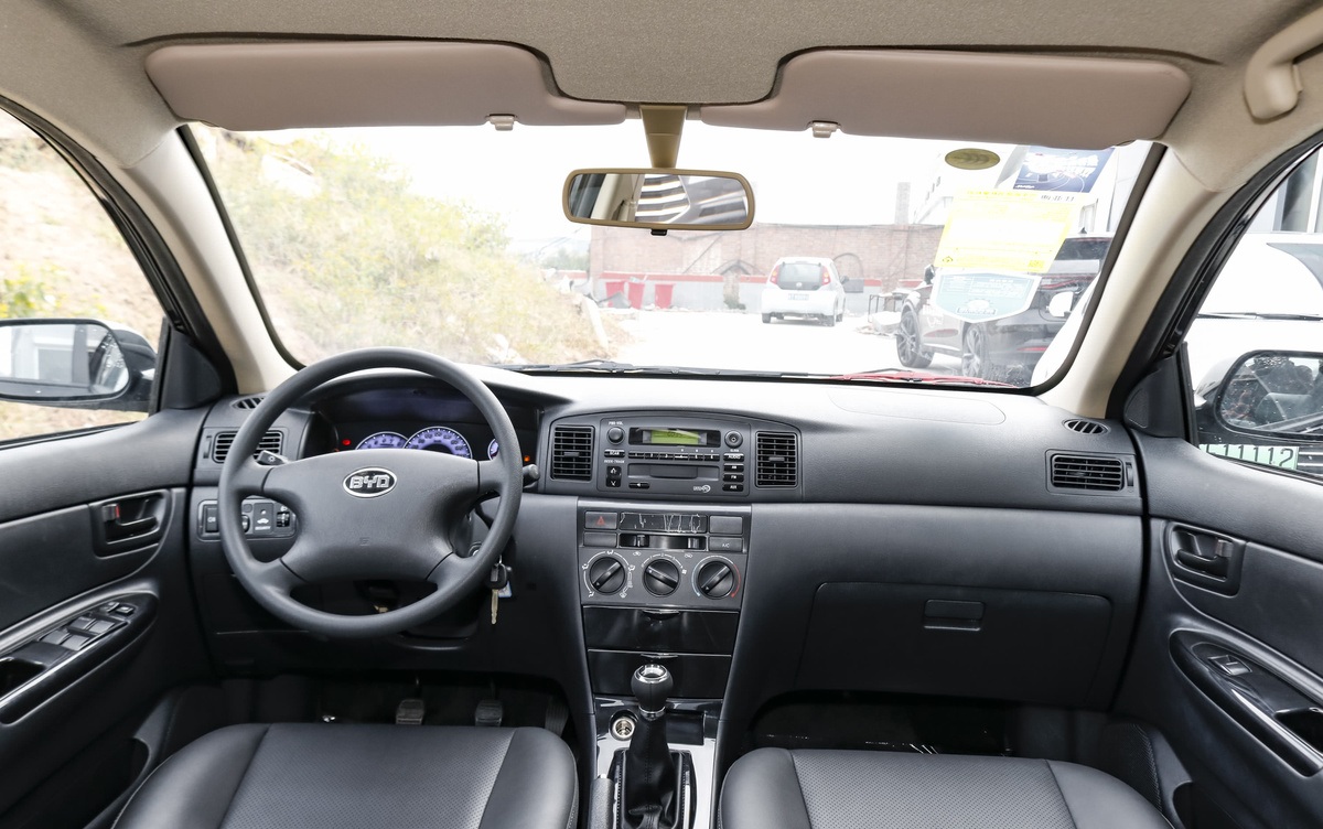 比亚迪f32020款豪华用车感受,2020款的比亚迪f3