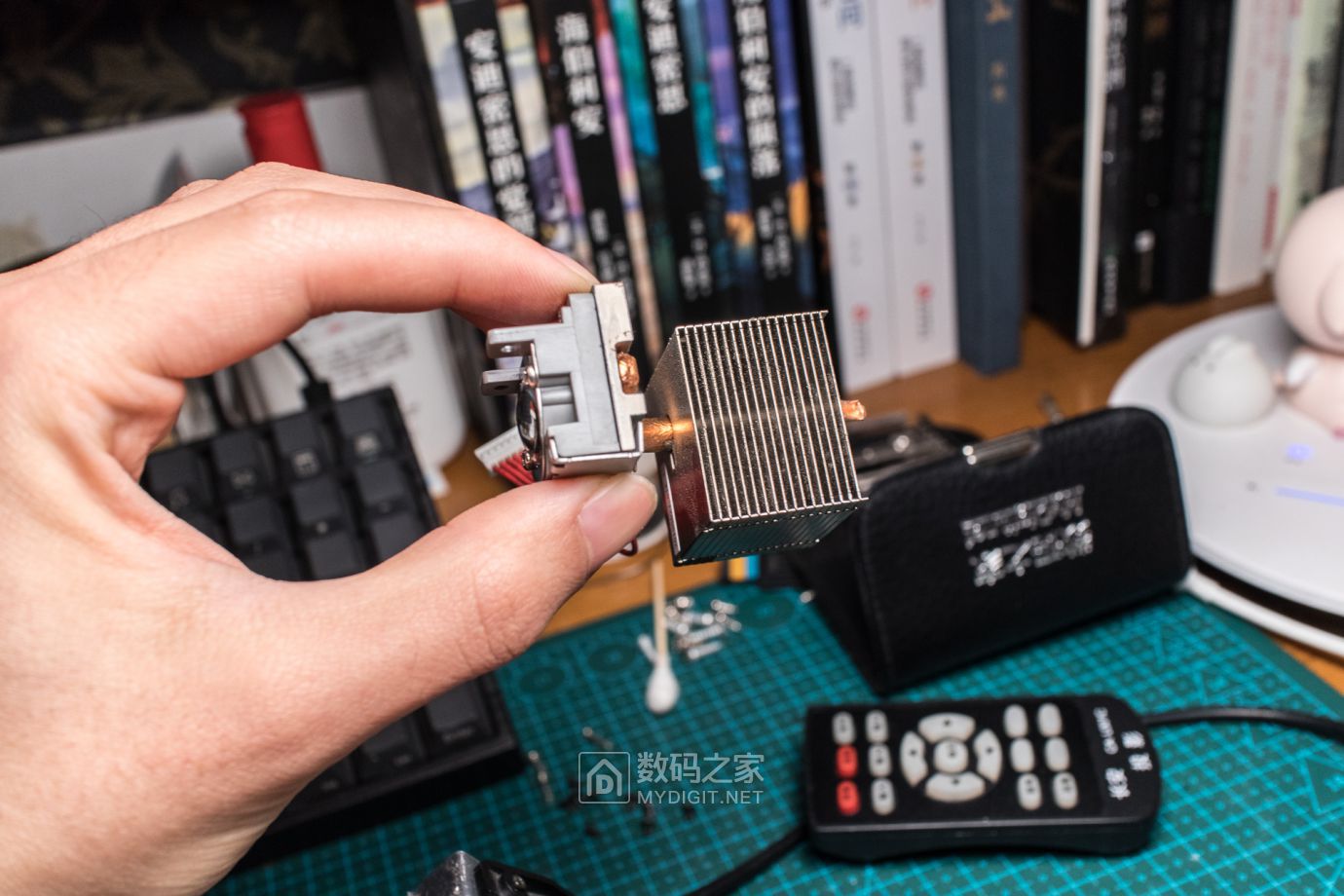 卡西欧CASIO激光+LED短焦投影仪UP50WN拆解,维修偏色全纪实