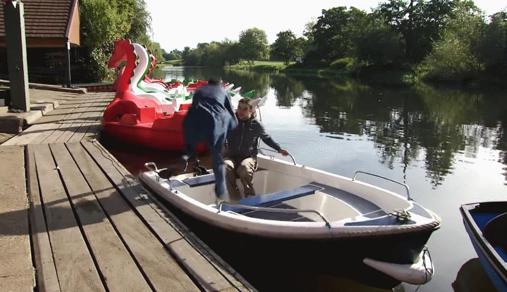 婚礼上戒指戴不上怎么救场,结婚戒指不见了怎么办