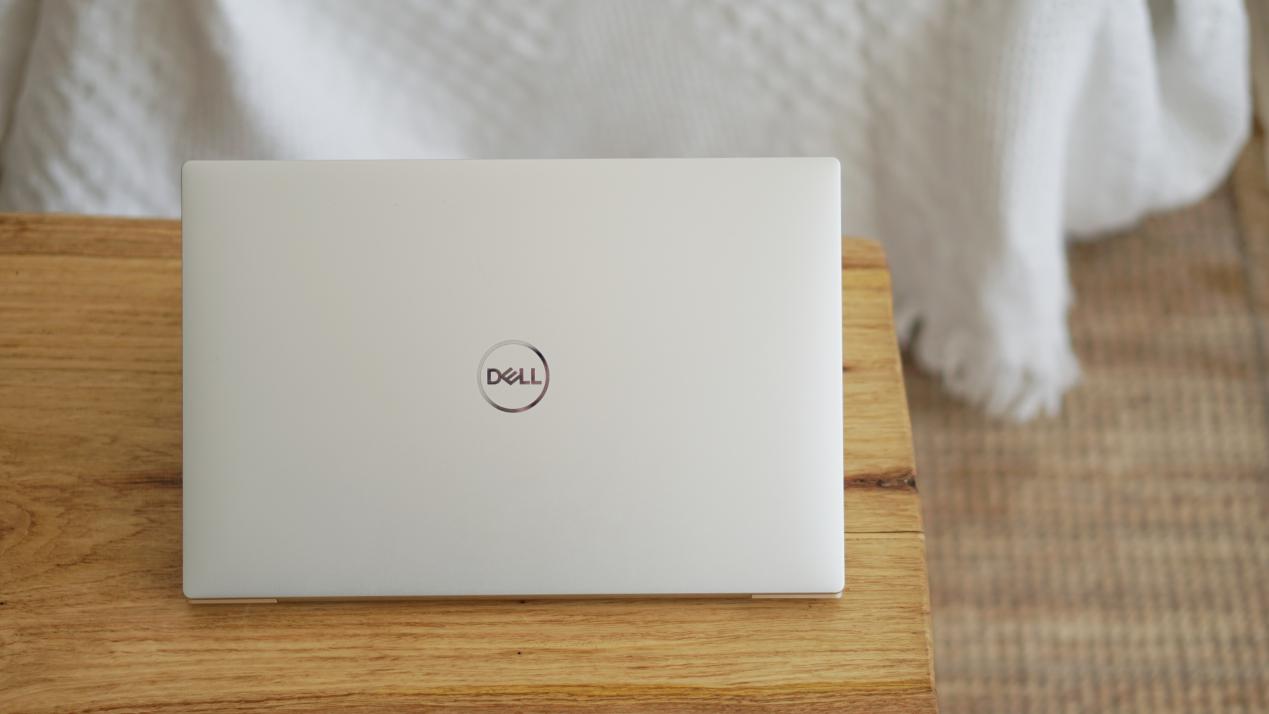 戴尔xps139300尺寸,戴尔最新款xps139300