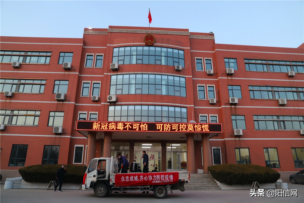 爱心捐助抗疫物资,爱心人士的捐助全民一心共抗疫情