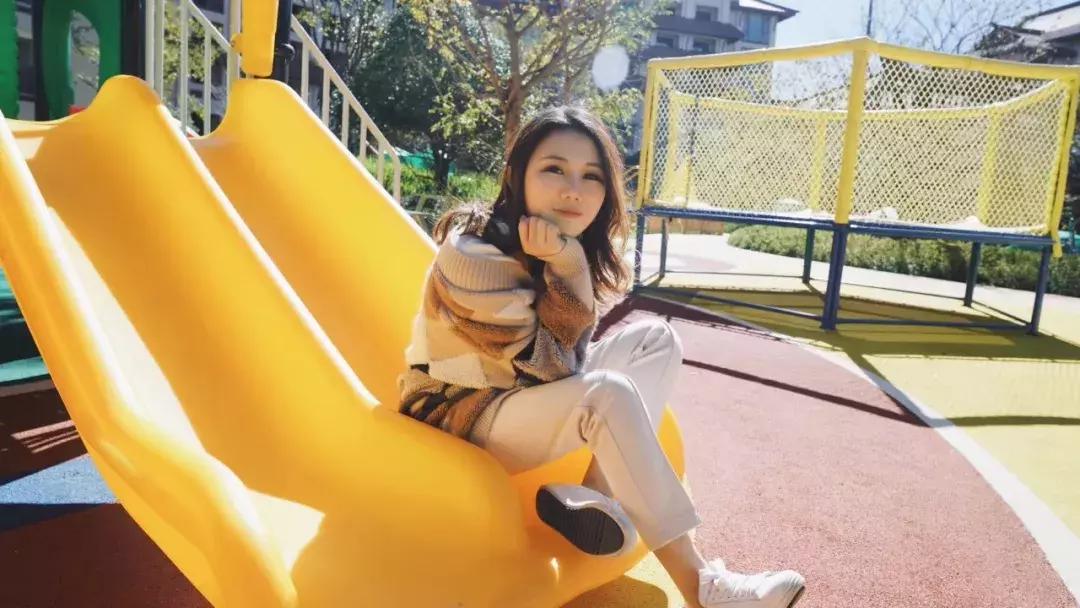 如何在大学一个月赚到1000 (如何在大三赚到人生第一个10万)