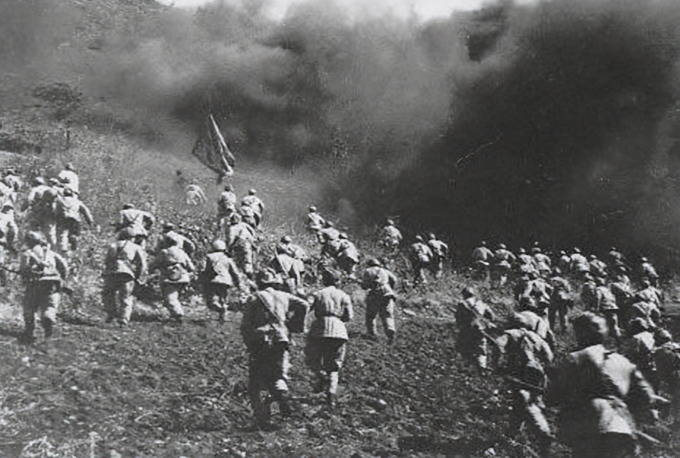 尤太忠上将：我军善攻猛将，73年冒险见邓公，亲手送5条中华烟