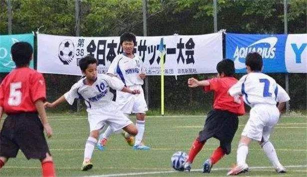 日本足球青训u17,日本足球青训盘带训练