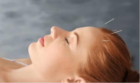 睡一觉起来嘴巴中风了,嘴歪是面瘫还是中风的原因