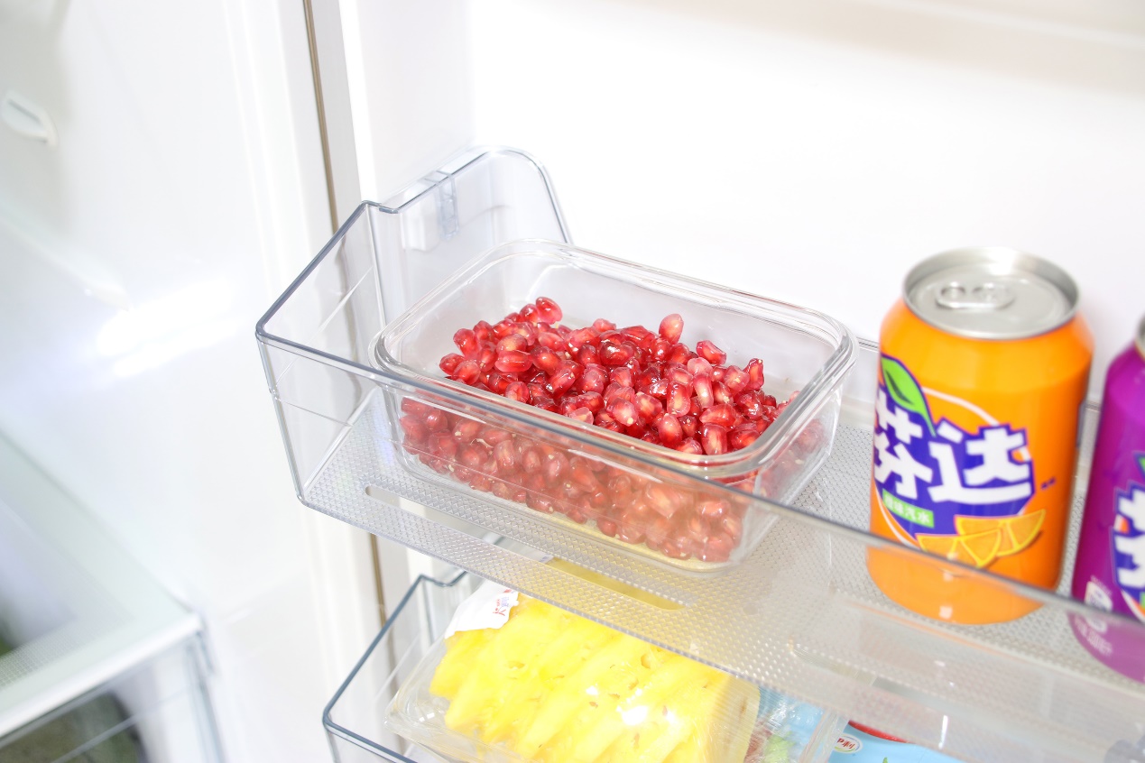 风冷变频双循环大容量美的冰箱,美的超薄冰箱深度60cm评测