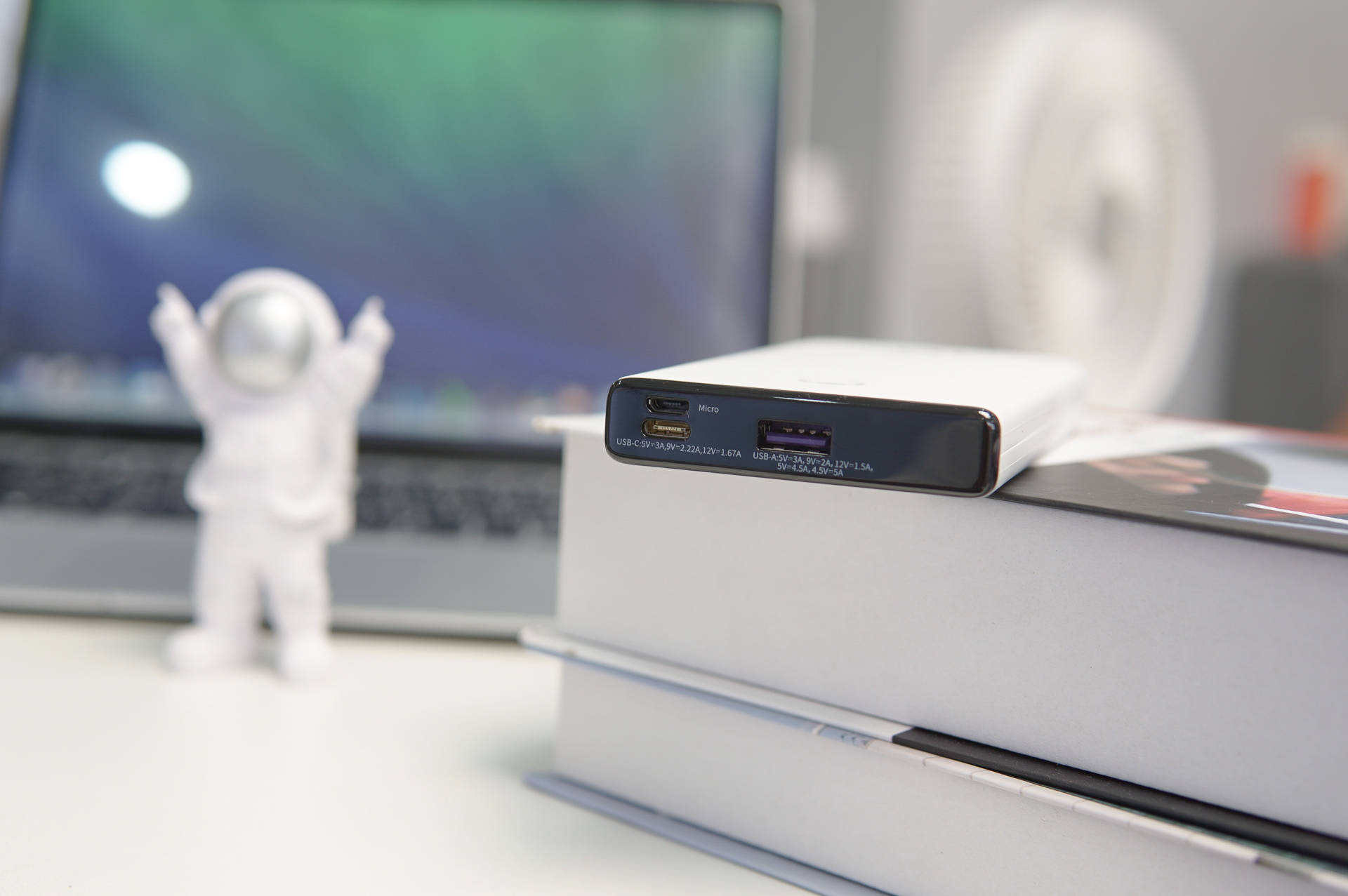 华为充电宝怎么比小米的贵那么多,华为66wsupercharge充电宝测评