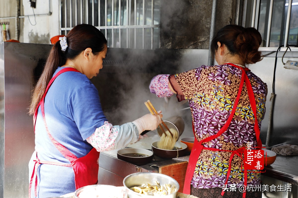 镇江美食三怪,镇江美食推荐锅盖面