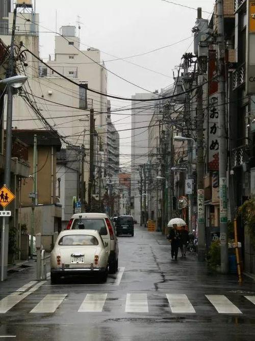 当你觉得生活累请去四点的菜市场,如果人生太难那就去逛菜市场