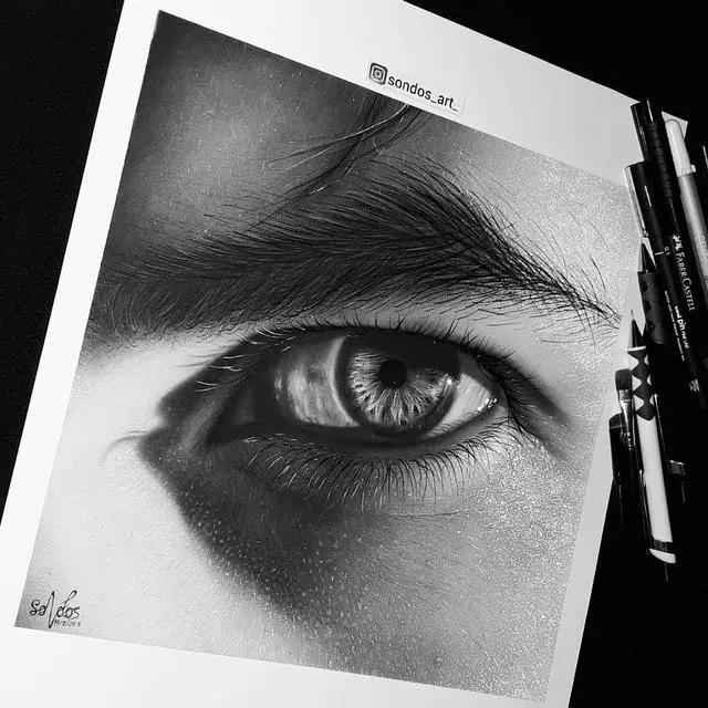 超写实素描人像,人像素描画抽象