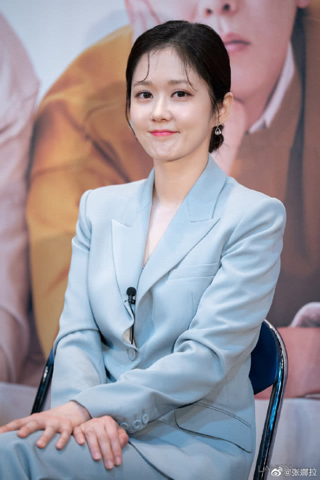 张娜拉在穿搭上有什么过人之处么,20岁张娜拉惊艳的照片