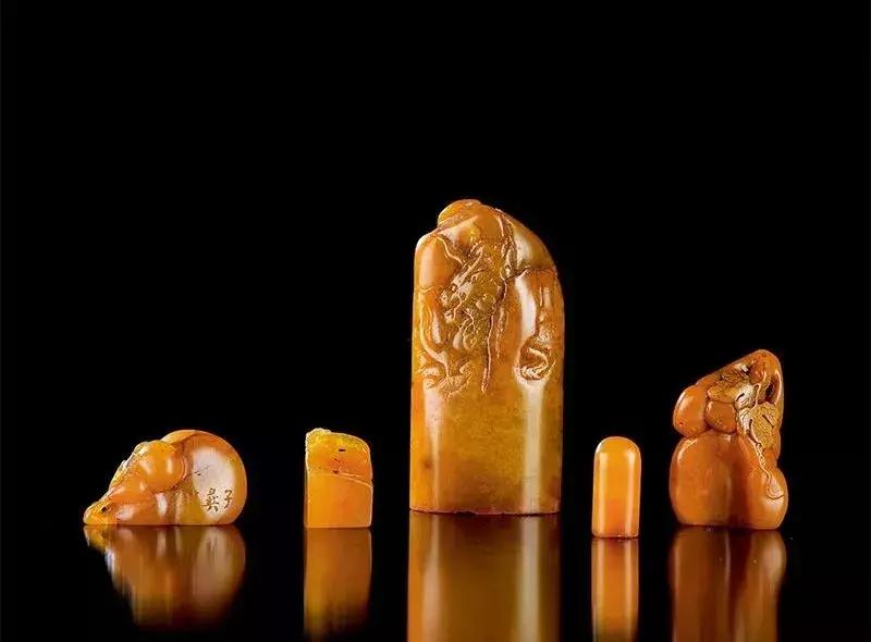 5239万元，2019春拍上最美的石头！