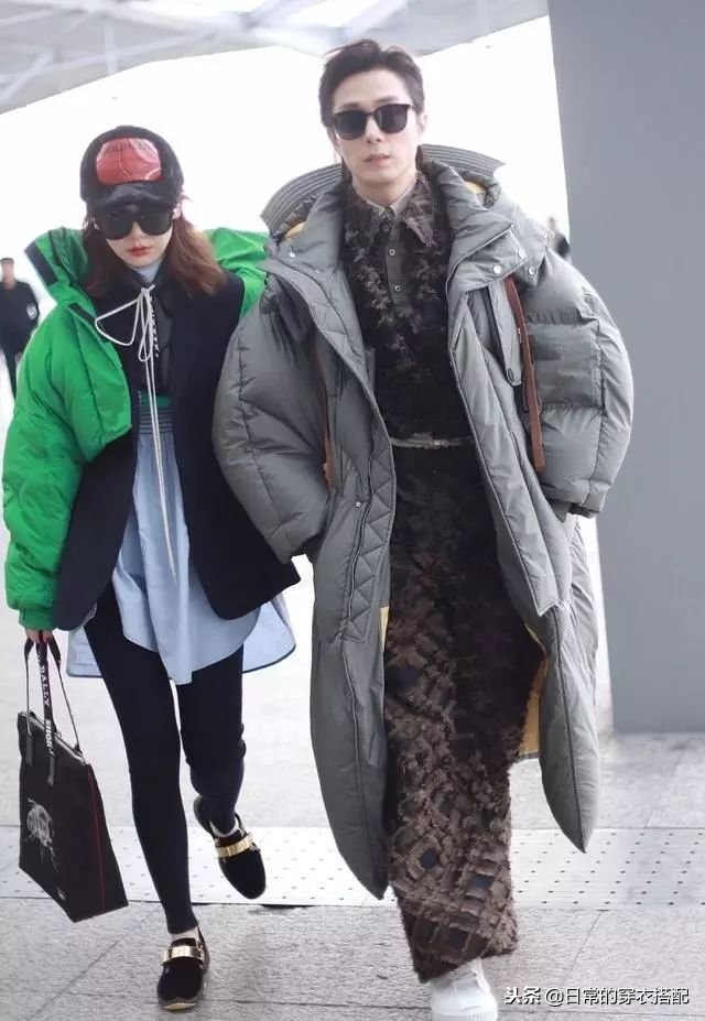 来看机场女王杨幂穿搭,杨幂穿搭机场秀