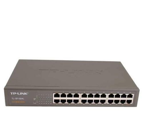 交换机需要先把PC和交换机连接在一起，这样才能进行管理