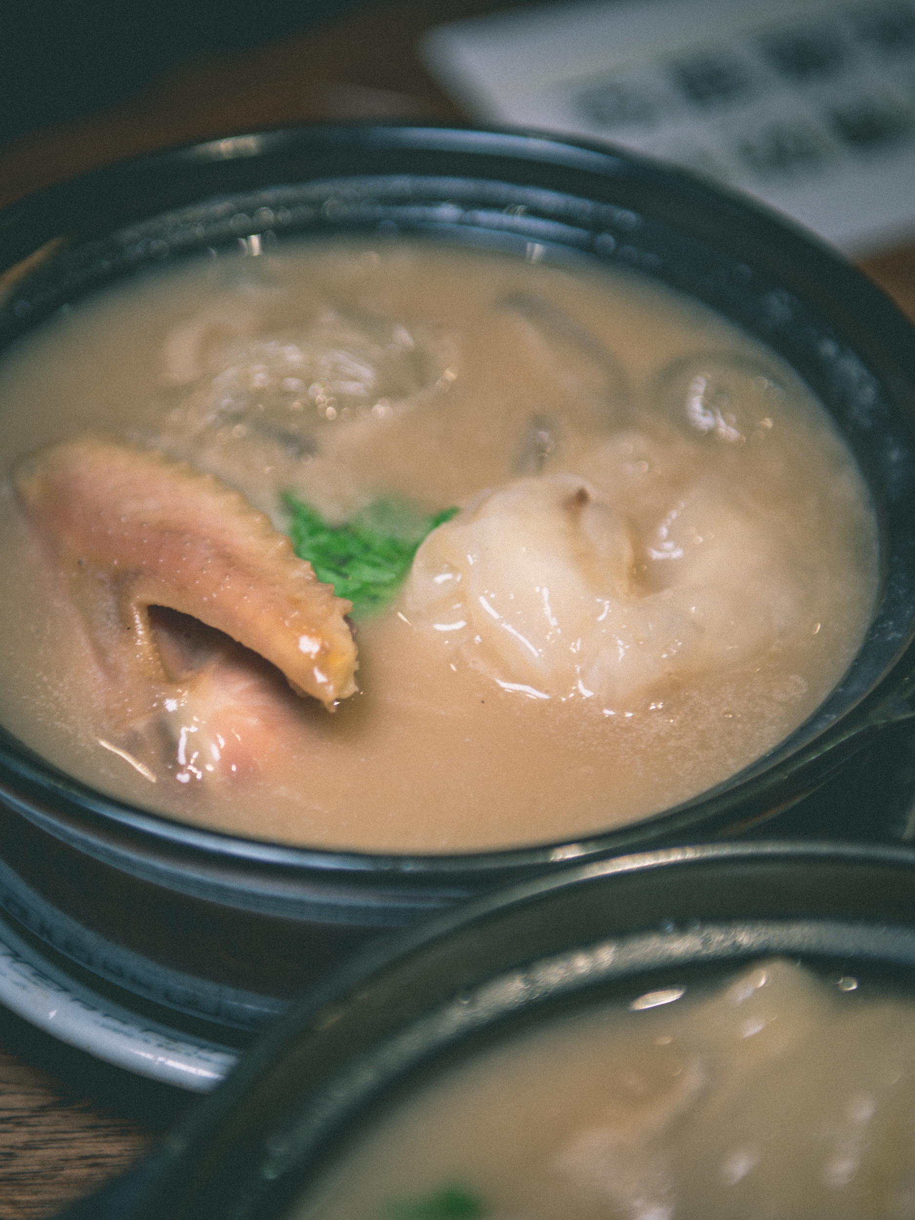 这个男人从街边推车仔做到媲美港澳鱼翅名店,到底有什么秘诀?