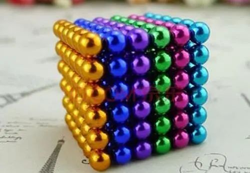 食堂吃到针头,饭菜吃进喉咙的时候感觉有点抵触