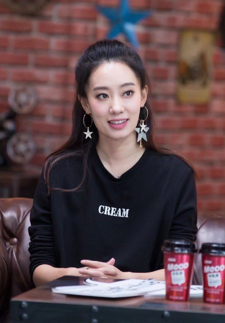 眼睛细长怎么化妆好看,眼间距宽怎么化妆小妙招