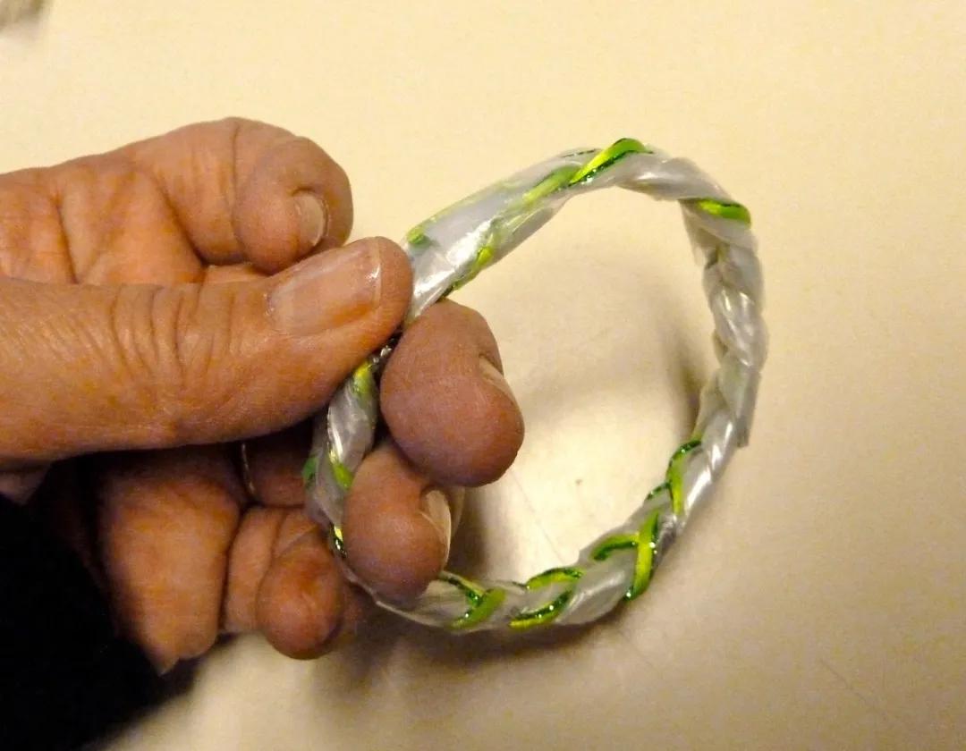 有塑料袋的手工,用塑料袋做的手工活