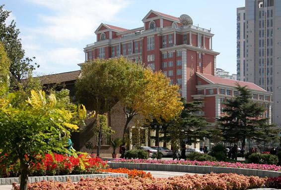 天津外国语大学历史,天津外国语大学前身是什么大学