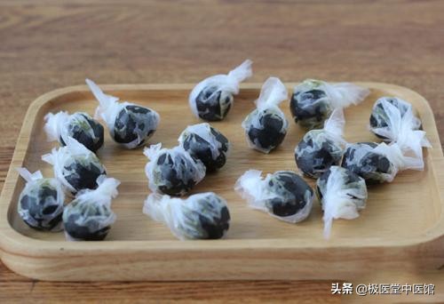 27岁头发白怎么调理变黑,头发变黑最佳方法38岁