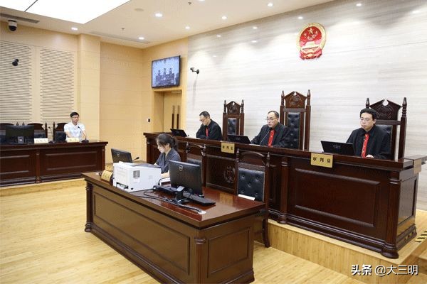 先进评选网络“*票刷**”违法吗?案例来了!