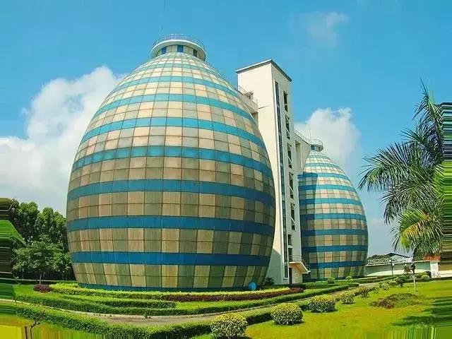 全国各地的奇怪现象是怎么回事,各地出现异常现象