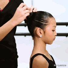 最简单的盘头方法学生版,舞蹈生快速盘头发