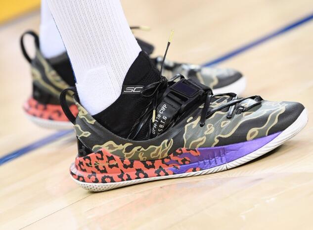 今日球场点评,今日球场球鞋推荐