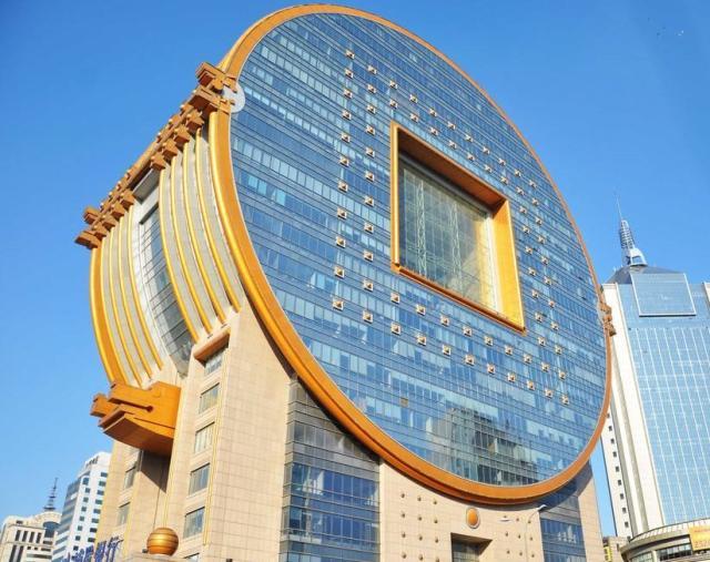 辽宁省沈阳市虽然发展不占优势，但仍是青年比较喜欢的中国城市