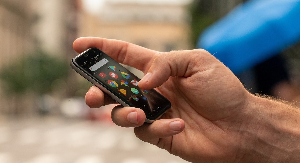 推荐一款经济实用的小屏智能手机,小屏高颜值手机推荐一下