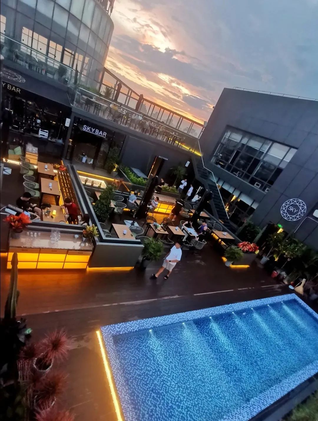 破防了！沈阳这10家绝美新店堪称颜狗天堂