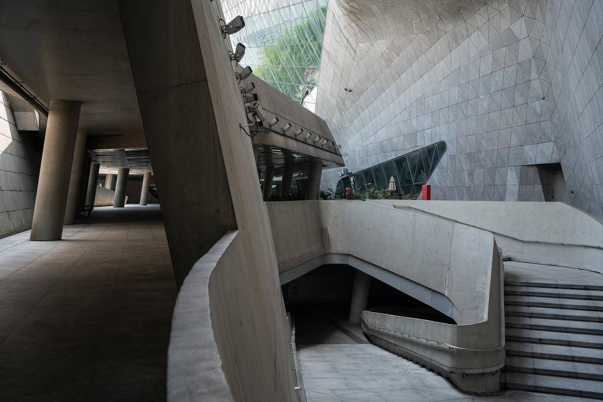 索尼fe35f1.8全画幅测评,索尼fe35mmf2.8蔡司镜头评测