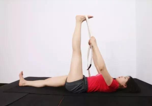 瑜伽治膝盖疼最好的方法,膝盖疼痛最新疗法之运动疗法