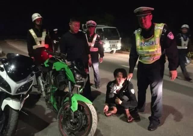 摩托车被偷了没有钥匙怎么办,摩托车怕被偷应该装个什么东西