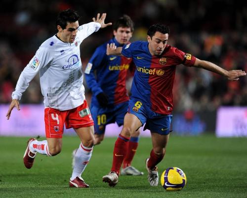 齐达内和哈维谁更强,哈维评价齐达内