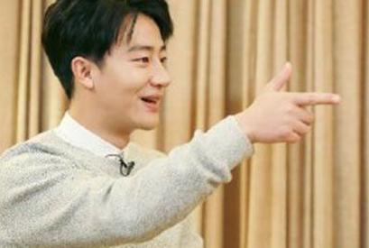 同样都是男演员，手的差距怎么就这么大呢？