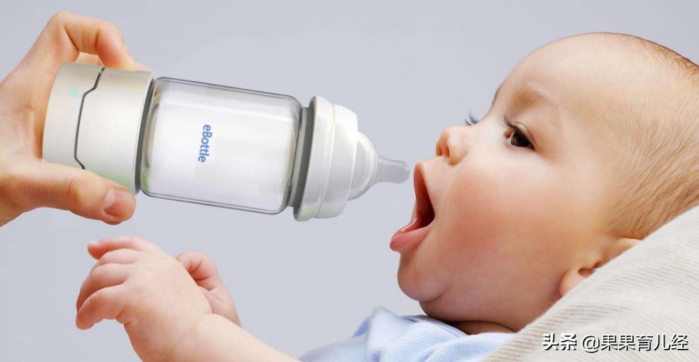 宝宝抗拒奶瓶原因,宝宝抗拒母乳是怎么回事