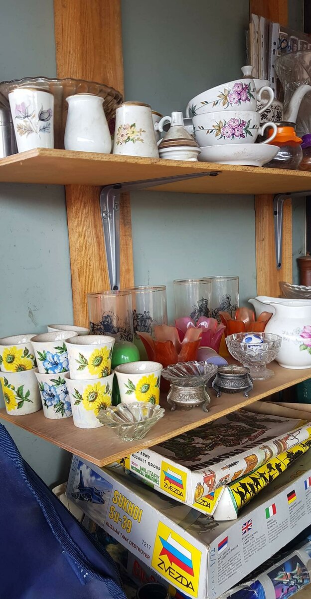 六十年代俄罗斯的跳蚤市场,一元左右的跳蚤市场