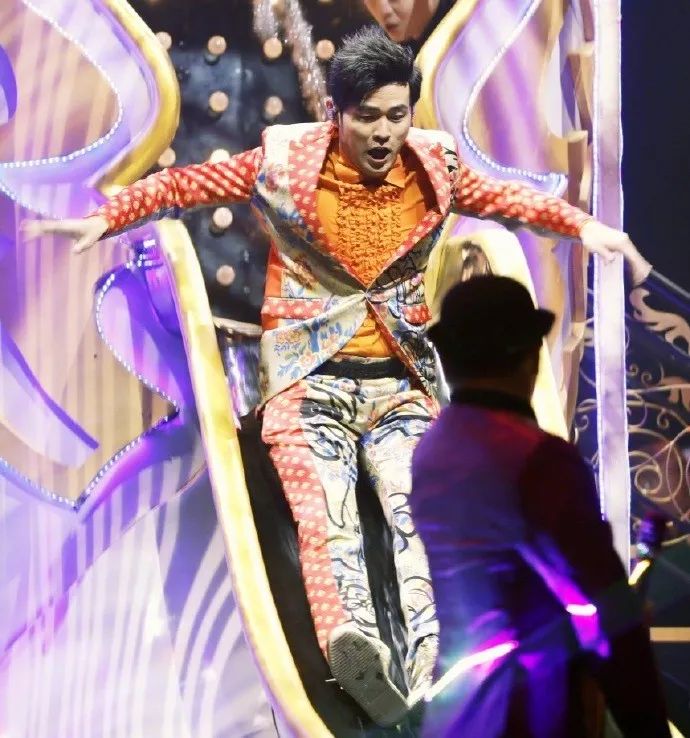 周杰伦最新球鞋,周杰伦发售球鞋