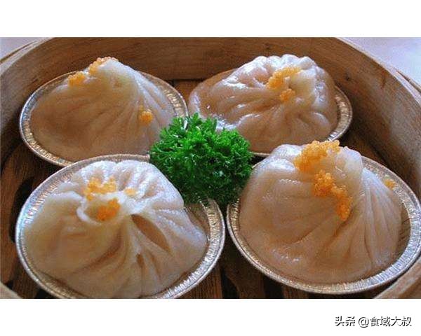 韭菜盒子是来自东方的一道美食,韭菜盒子经典小吃