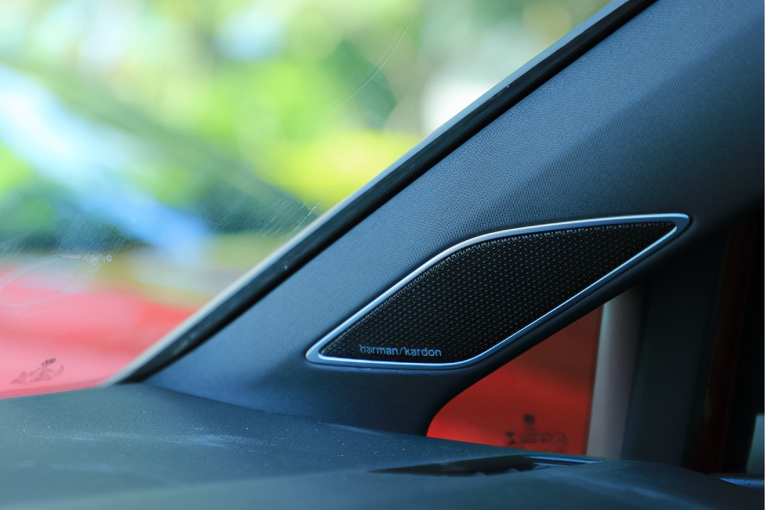 八代高尔夫gti赛道表现,全新高尔夫gti试驾