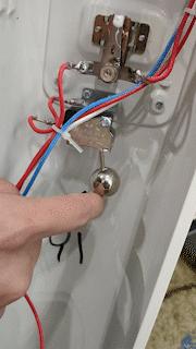 格力美的先锋油汀,格力艾美特取暖器测评