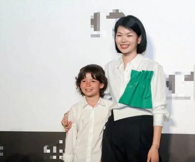 吕燕长得这么丑为什么能火,吕燕怎么成名的