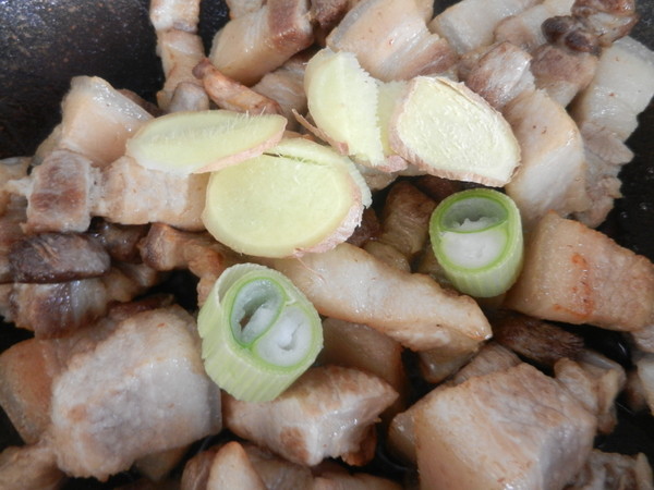 炖肉直接焯水大错特错牢记这2步,炖肉香不香全这几招