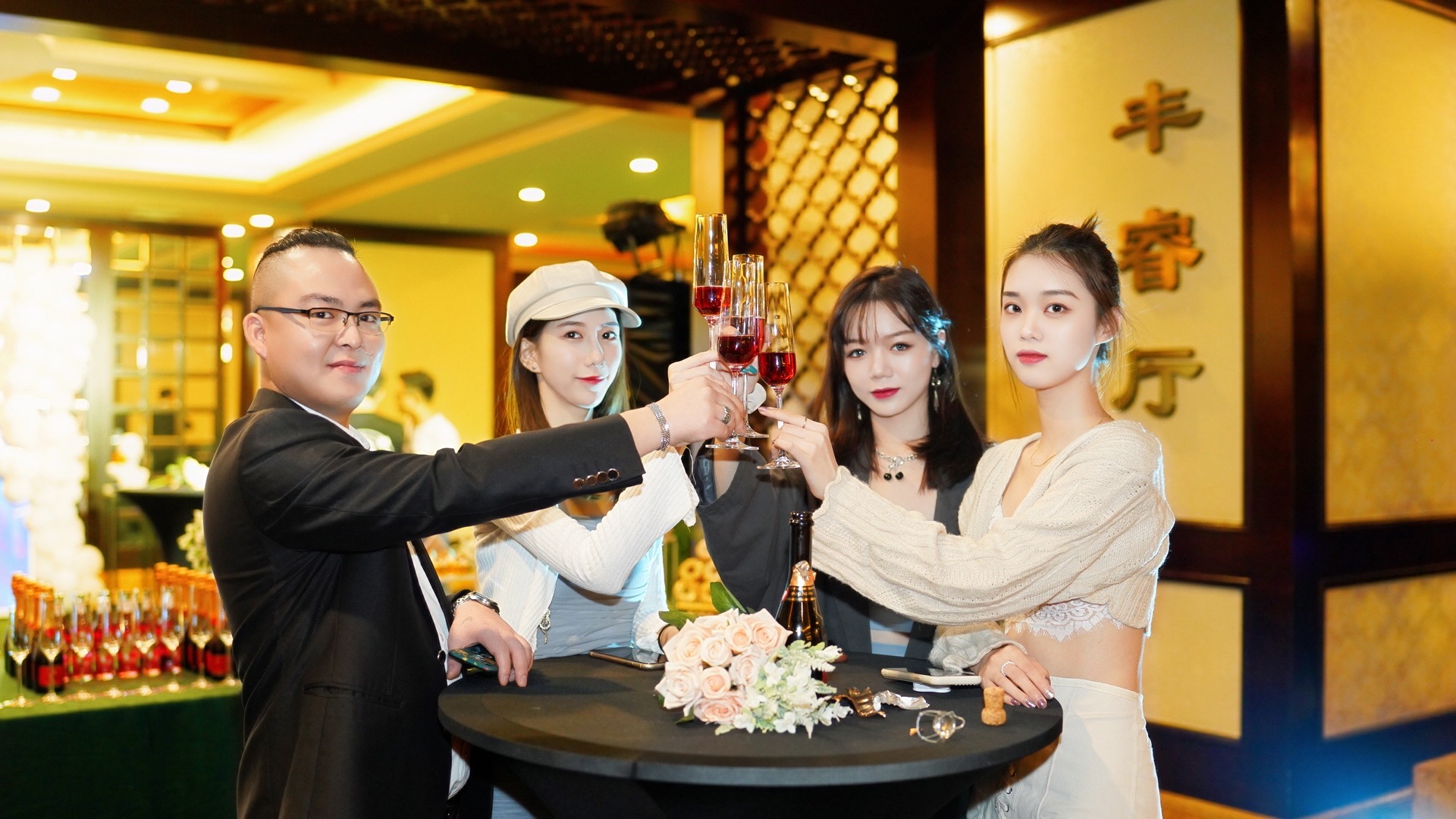 touch探趣酒吧订台,touch探趣酒吧东莞