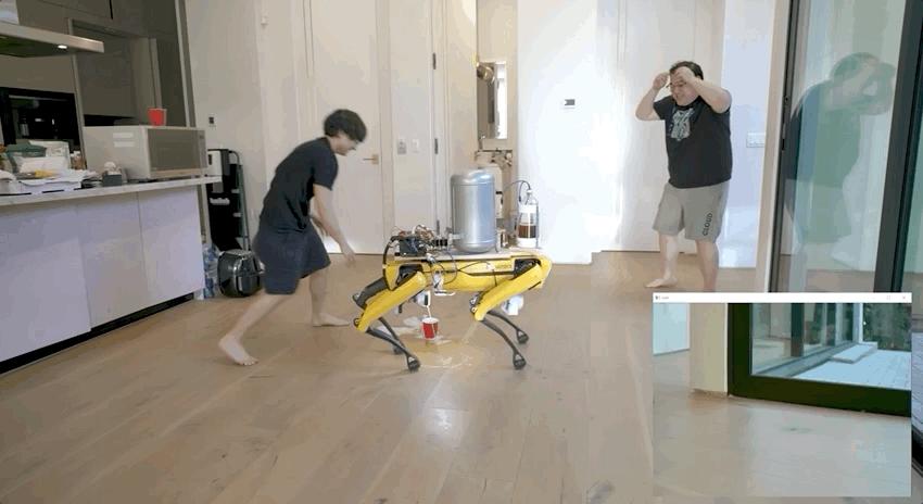 波士顿动力机器狗视频大全,波士顿动力打工机器狗