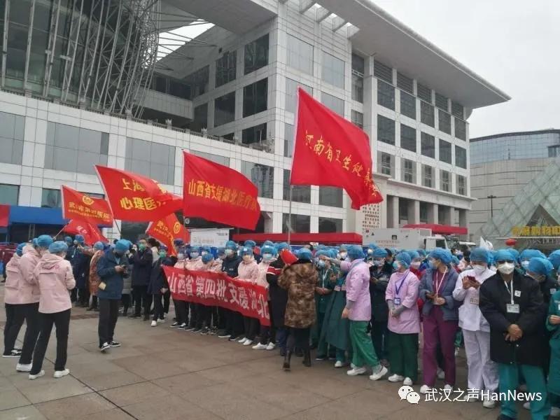 讲不出再见费莱尼,讲不出再见典礼中场