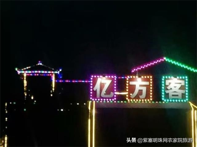 去赶海抓螃蟹海边淋雨捡贝壳,来海边抓螃蟹拾贝壳