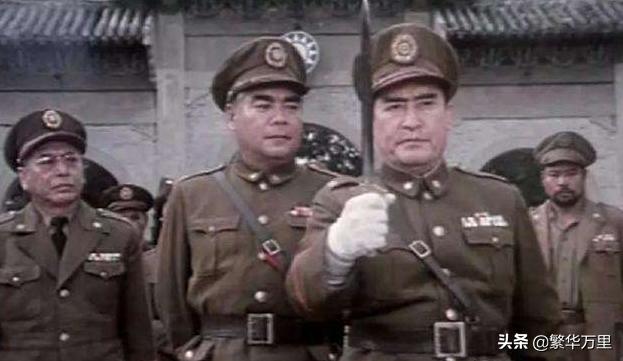 隐形将军韩练成，立了奇功，1950年才入*党**，为何授予中将？